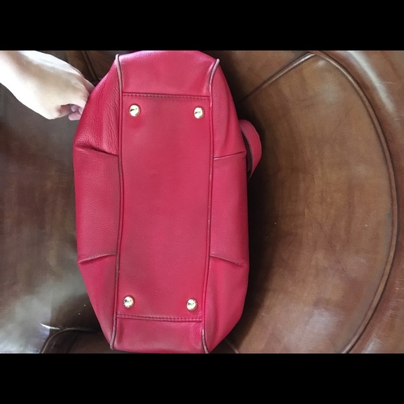 Michael Kors Purse - Picture 4 of 4